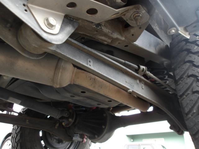 ジムニー ランドベンチャー モンスタースポーツコンプリト 1オーナー ハイトアップサスペション足回カスタム ルーフキャリアー ブースト計 社外マフラ-&グリル&前後バンパー 天井デッドニング デイトナ16インチ225/75R16(58枚目)