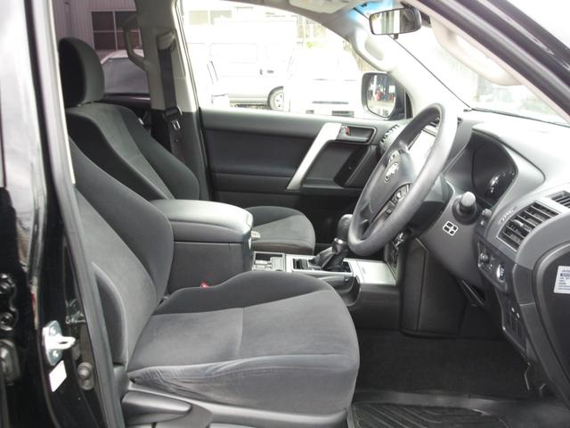 ランドクルーザープラド ＴＸ　１オーナー　７名　禁煙車（15枚目）