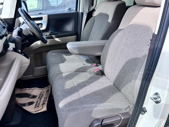 Ｎ－ＢＯＸ Ｇ・Ｌターボホンダセンシング　純正８インチナビ　フルセグＴＶ　Ｂカメラ　後席フリップダウンモニター　ドライブレコーダー　ＥＴＣ　両側電動スライドドア　衝突被害軽減システム　ＬＥＤヘッドランプ　スマートキー　修復歴無し　ターボ（30枚目）