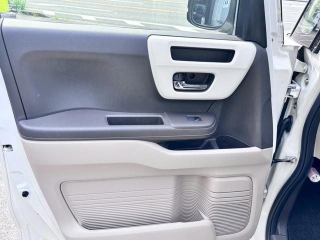 Ｎ－ＢＯＸ Ｇ・Ｌターボホンダセンシング　純正８インチナビ　フルセグＴＶ　Ｂカメラ　後席フリップダウンモニター　ドライブレコーダー　ＥＴＣ　両側電動スライドドア　衝突被害軽減システム　ＬＥＤヘッドランプ　スマートキー　修復歴無し　ターボ（36枚目）