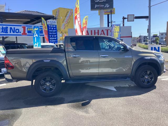 ハイラックス Ｚ　修復歴無し　４ＷＤ　クリアランスソナー　オートクルーズコントロール　レーンアシスト　ナビ　地デジＴＶ　バックカメラ　スマートキー　アイドリングストップ　電動格納ミラー　オートライト　ＥＴＣ　エアコン（4枚目）