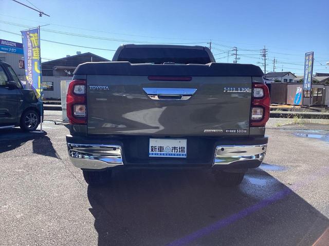 ハイラックス Ｚ　修復歴無し　４ＷＤ　クリアランスソナー　オートクルーズコントロール　レーンアシスト　ナビ　地デジＴＶ　バックカメラ　スマートキー　アイドリングストップ　電動格納ミラー　オートライト　ＥＴＣ　エアコン（6枚目）