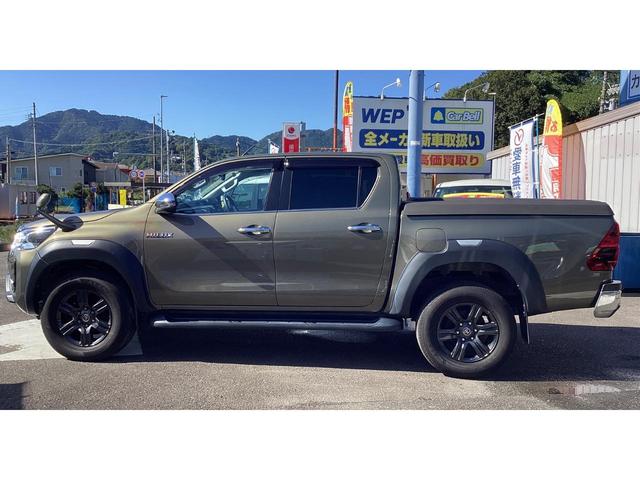 ハイラックス Ｚ　修復歴無し　４ＷＤ　クリアランスソナー　オートクルーズコントロール　レーンアシスト　ナビ　地デジＴＶ　バックカメラ　スマートキー　アイドリングストップ　電動格納ミラー　オートライト　ＥＴＣ　エアコン（8枚目）