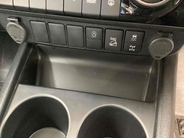 ハイラックス Ｚ　修復歴無し　４ＷＤ　クリアランスソナー　オートクルーズコントロール　レーンアシスト　ナビ　地デジＴＶ　バックカメラ　スマートキー　アイドリングストップ　電動格納ミラー　オートライト　ＥＴＣ　エアコン（42枚目）