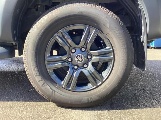ハイラックス Ｚ　修復歴無し　４ＷＤ　クリアランスソナー　オートクルーズコントロール　レーンアシスト　ナビ　地デジＴＶ　バックカメラ　スマートキー　アイドリングストップ　電動格納ミラー　オートライト　ＥＴＣ　エアコン（47枚目）