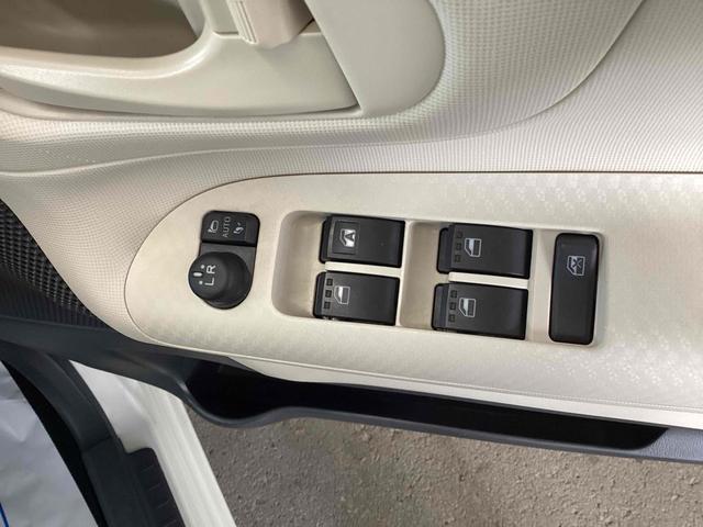 ムーヴキャンバス Ｘ　ＳＡＩＩＩ　修復歴無　車検Ｒ９．７月　ＥＴＣ　バックカメラ　両側スライドドア　ナビ　地デジＴＶ　オートライト　スマートキー　アイドリングストップ　電動格納ミラー　ベンチシート　１オーナ　ＤＶＤ再生（24枚目）