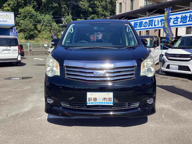 ノア  修復歴無 ETC バックカメラ ナビ 地デジTV 両側スライドドア スマートキー 電動格納ミラー 3列シート CVT CD Bluetooth エアコン パワーウィンドウ(2枚目)