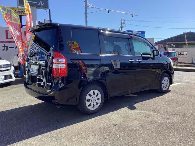 ノア  修復歴無 ETC バックカメラ ナビ 地デジTV 両側スライドドア スマートキー 電動格納ミラー 3列シート CVT CD Bluetooth エアコン パワーウィンドウ(5枚目)