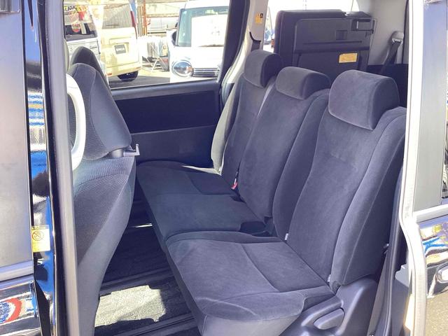 ノア  修復歴無 ETC バックカメラ ナビ 地デジTV 両側スライドドア スマートキー 電動格納ミラー 3列シート CVT CD Bluetooth エアコン パワーウィンドウ(17枚目)