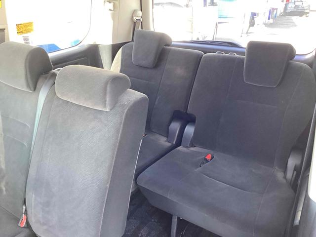 ノア  修復歴無 ETC バックカメラ ナビ 地デジTV 両側スライドドア スマートキー 電動格納ミラー 3列シート CVT CD Bluetooth エアコン パワーウィンドウ(18枚目)