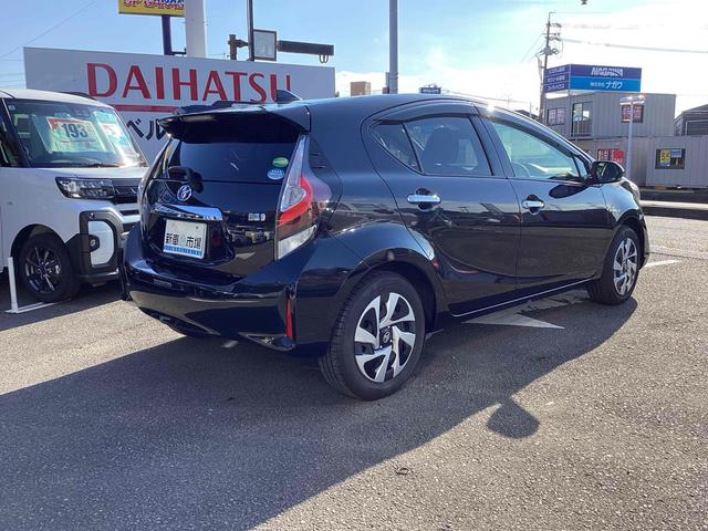 アクア S ドライブレコーダー ETC バックカメラ ナビ 地デジTV クリアランスソナー レーンアシスト 衝突被害軽減システム スマートキー 電動格納ミラー CVT CD オートエアコン(6枚目)