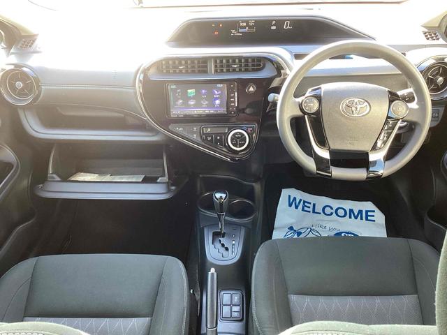 アクア S ドライブレコーダー ETC バックカメラ ナビ 地デジTV クリアランスソナー レーンアシスト 衝突被害軽減システム スマートキー 電動格納ミラー CVT CD オートエアコン(11枚目)