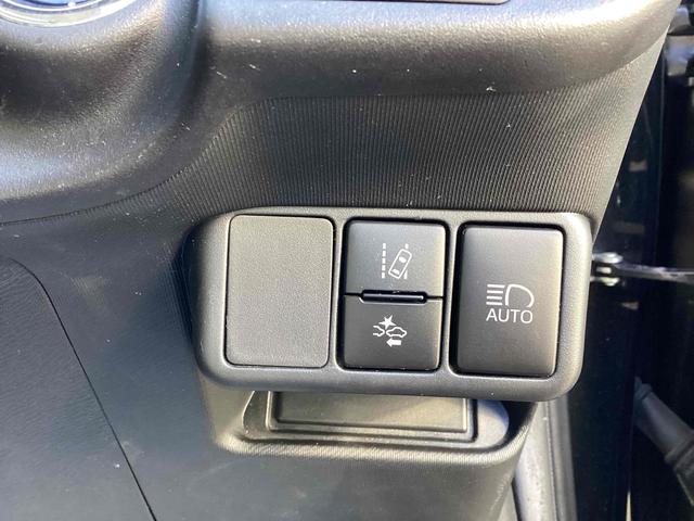 アクア S ドライブレコーダー ETC バックカメラ ナビ 地デジTV クリアランスソナー レーンアシスト 衝突被害軽減システム スマートキー 電動格納ミラー CVT CD オートエアコン(20枚目)