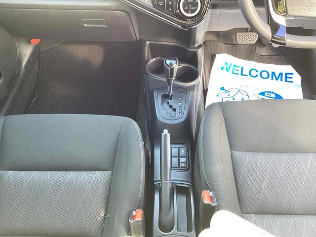 アクア S ドライブレコーダー ETC バックカメラ ナビ 地デジTV クリアランスソナー レーンアシスト 衝突被害軽減システム スマートキー 電動格納ミラー CVT CD オートエアコン(38枚目)