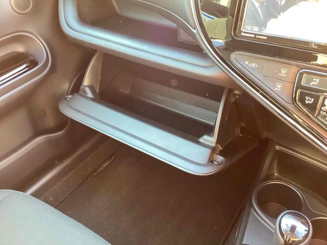 アクア S ドライブレコーダー ETC バックカメラ ナビ 地デジTV クリアランスソナー レーンアシスト 衝突被害軽減システム スマートキー 電動格納ミラー CVT CD オートエアコン(40枚目)