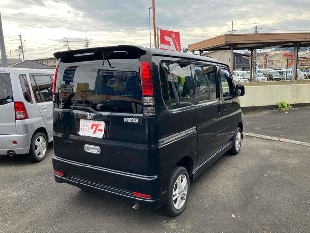 この度は当店のお車をご覧になっていただき、誠にありがとうございます。じっくり現車確認して頂けるよう、ご準備を致します！