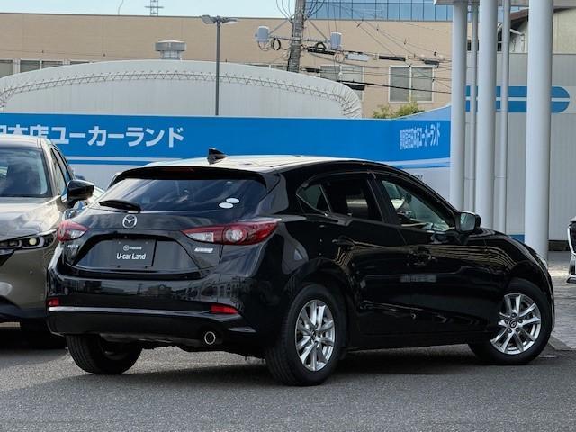 アクセラスポーツ １５Ｓ　１５Ｓ　自動ブレーキ、車線逸脱警報システム、クルーズコントロール、ナビＳＤ、３６０°ビューモニター、オートエアコン、ＢＳＭ、１６（2枚目）