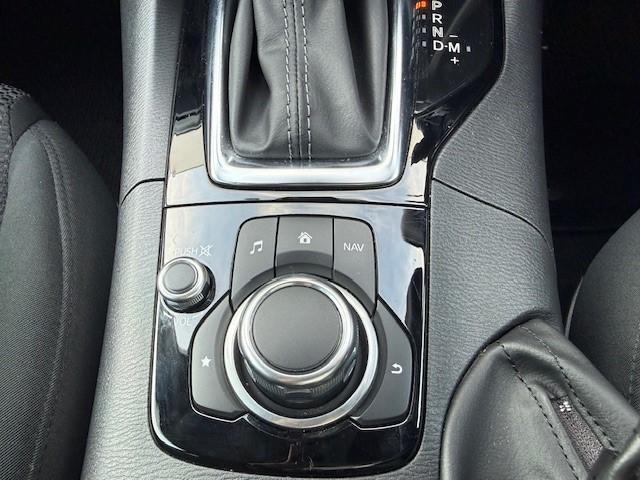 アクセラスポーツ １５Ｓ　１５Ｓ　自動ブレーキ、車線逸脱警報システム、クルーズコントロール、ナビＳＤ、３６０°ビューモニター、オートエアコン、ＢＳＭ、１６（14枚目）