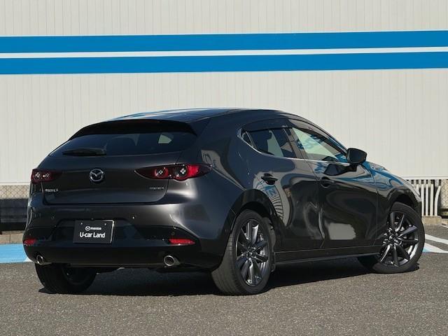 ＭＡＺＤＡ３ファストバック １５Ｓツーリング　１５Ｓ　ＴＯＵＲＩＮＧ　自動ブレーキ、パーキングセンサー、３６０°ビューモニター、ＥＴＣ、レーダークルーズコントロール、ナビ、ヘ（2枚目）