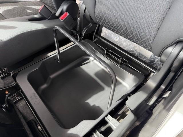 フレアワゴンカスタムスタイル ハイブリッドＸＳ　カスタムスタイル　ハイブリッド　ＸＳ　衝突被害軽減ブレーキ、車線逸脱警報システム、両側電動スライドドア、ナビ、全方位モニター、シ（12枚目）