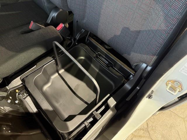 フレアワゴン ハイブリッドＸＳ　ＨＹＢＲＩＤ　ＸＳ　衝突被害軽減ブレーキ、パーキングセンサー、両側電動スライドドア、全方位モニター、ナビ、ＥＴＣ、１４インチスチ（11枚目）