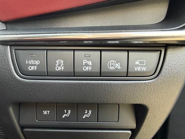 ＭＡＺＤＡ３ファストバック Ｘ　ツーリング　Ｘツーリング　バーガンディーレザーＰＫＧ　自動ブレーキ、誤発進抑制システム、レーダークルーズコントロール、Ｂｏｓｅ、電動シート、（4枚目）