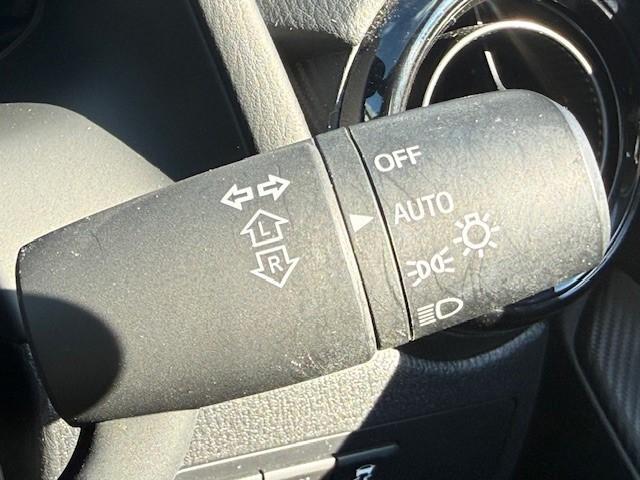 ＭＡＺＤＡ２ １５Ｓ　スマートエディション　１５Ｓスマートエディション　自動ブレーキ、誤発進抑制システム、車線逸脱警報、３６０°ビューモニター、パーキングセンサー、オートラ（7枚目）