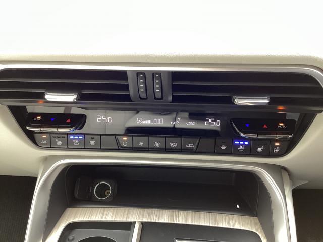 ＣＸ－６０ ＸＤ　エクスクルーシブモード　ＸＤ　エクスクルーシブモード　元試乗車　ホワイトレザー　サンルーフ　ＢＯＳＥスピーカー　ナビＳＤ　３６０度ビューモニター　レーダ（6枚目）