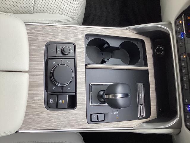 ＣＸ－６０ ＸＤ　エクスクルーシブモード　ＸＤ　エクスクルーシブモード　元試乗車　ホワイトレザー　サンルーフ　ＢＯＳＥスピーカー　ナビＳＤ　３６０度ビューモニター　レーダ（7枚目）