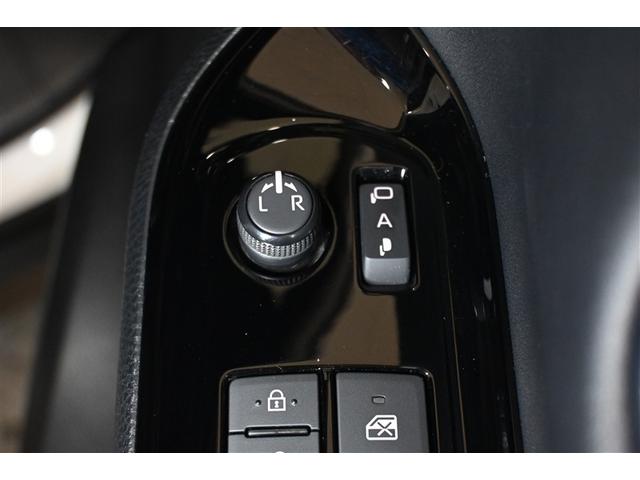 ヴォクシー ZS 煌III 衝突被害軽減システム 両側電動スライド オートクルーズコントロール LEDヘッドランプ メモリーナビ 後席モニター バックカメラ フルセグ DVD再生 CD アルミホイール スマートキー キーレス(22枚目)