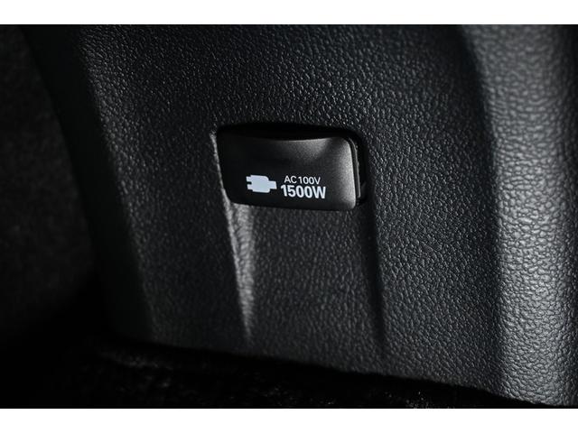 プリウス Ｓ　ハイブリッド　衝突被害軽減システム　オートクルーズコントロール　ＬＥＤヘッドランプ　１００Ｖ電源　メモリーナビ　バックカメラ　ＥＴＣ　ワンセグ　ミュージックプレイヤー接続可　ＣＤ　アルミホイール（17枚目）