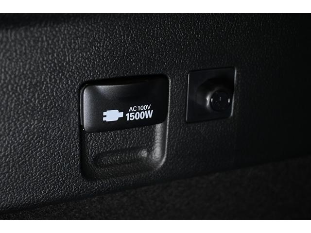 プリウス Ｓ　ハイブリッド　衝突被害軽減システム　オートクルーズコントロール　ＬＥＤヘッドランプ　１００Ｖ電源　メモリーナビ　バックカメラ　ＥＴＣ　ワンセグ　ミュージックプレイヤー接続可　ＣＤ　アルミホイール（31枚目）