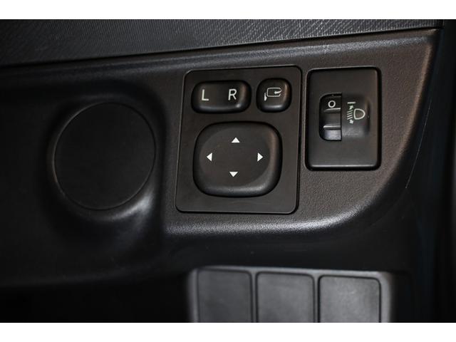 アクア Ｓ　ハイブリッド　メモリーナビ　バックカメラ　ＥＴＣ　フルセグ　ＤＶＤ再生　ＣＤ　キーレス　オートマ（23枚目）