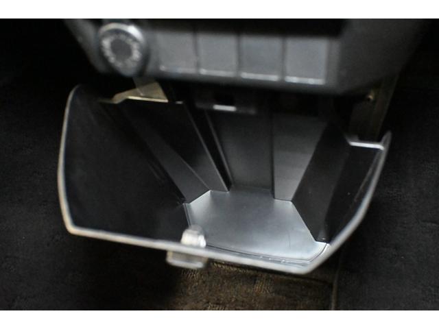 ルーミー カスタムＧ－Ｔ　衝突被害軽減システム　両側電動スライド　オートクルーズコントロール　ＬＥＤヘッドランプ　バックカメラ　ＥＴＣ　フルセグ　ミュージックプレイヤー接続可　アルミホイール　スマートキー　キーレス　ＣＶＴ（12枚目）