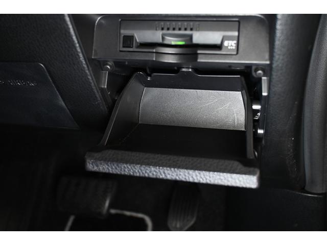 ヴォクシー ＺＳ　煌ＩＩ　衝突被害軽減システム　両側電動スライド　オートクルーズコントロール　ＬＥＤヘッドランプ　メモリーナビ　後席モニター　バックカメラ　ＥＴＣ　ドラレコ　フルセグ　ミュージックプレイヤー接続可　ＤＶＤ再生（23枚目）