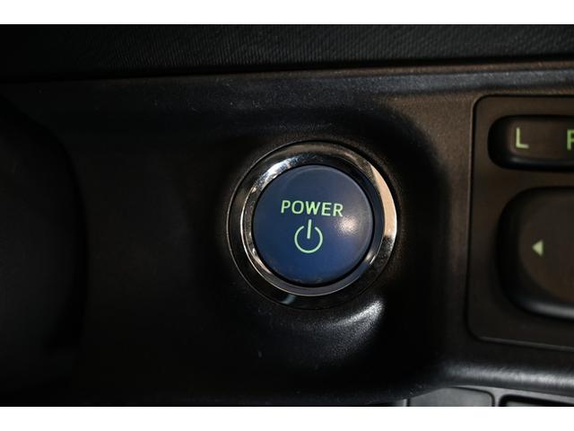 アクア Ｇ　ハイブリッド　衝突被害軽減システム　オートクルーズコントロール　メモリーナビ　バックカメラ　ＥＴＣ　フルセグ　ミュージックプレイヤー接続可　ＤＶＤ再生　ＣＤ　アルミホイール　スマートキー　キーレス（23枚目）