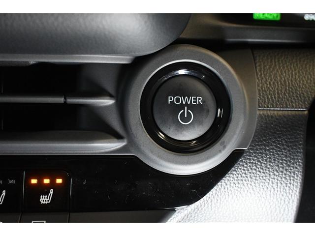 クラウンクロスオーバー Ｇアドバンスド・レザーパッケージ　４ＷＤ　ハイブリッド　衝突被害軽減システム　革シート　オートクルーズコントロール　ＬＥＤヘッドランプ　１００Ｖ電源　バックカメラ　ＥＴＣ　ドラレコ　フルセグ　ミュージックプレイヤー接続可　スマートキー（13枚目）