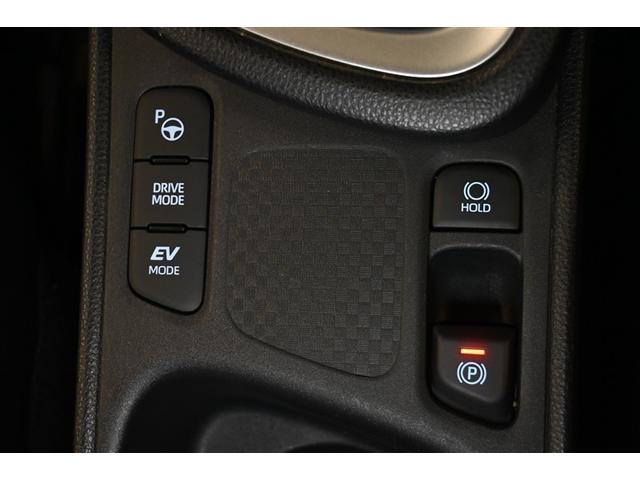 ヤリスクロス ハイブリッドＺ　展示・試乗車　ハイブリッド　衝突被害軽減システム　オートクルーズコントロール　ＬＥＤヘッドランプ　１００Ｖ電源　メモリーナビ　バックカメラ　ＥＴＣ　ドラレコ　ミュージックプレイヤー接続可　ＤＶＤ再生（15枚目）