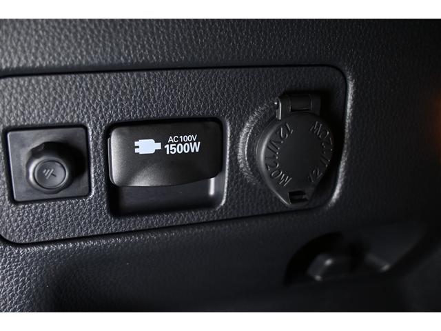 ヤリスクロス ハイブリッドＺ　展示・試乗車　ハイブリッド　衝突被害軽減システム　オートクルーズコントロール　ＬＥＤヘッドランプ　１００Ｖ電源　メモリーナビ　バックカメラ　ＥＴＣ　ドラレコ　ミュージックプレイヤー接続可　ＤＶＤ再生（30枚目）