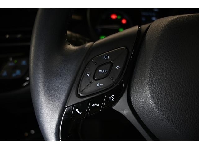 C-HR G ハイブリッド 衝突被害軽減システム オートクルーズコントロール LEDヘッドランプ メモリーナビ バックカメラ ETC ドラレコ フルセグ DVD再生 CD アルミホイール スマートキー キーレス(18枚目)