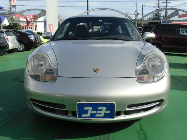 911カレラ TYPE996ティプトロニック 社外HDDナビ 可変リヤスポイラー 本革シート(8枚目)