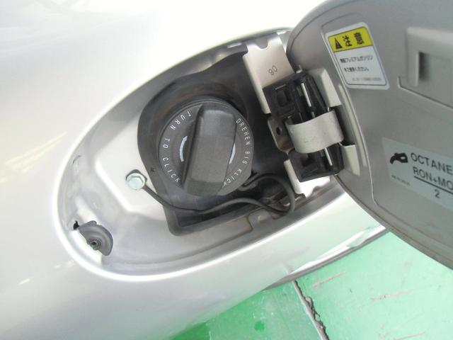 911カレラ TYPE996ティプトロニック 社外HDDナビ 可変リヤスポイラー 本革シート(25枚目)