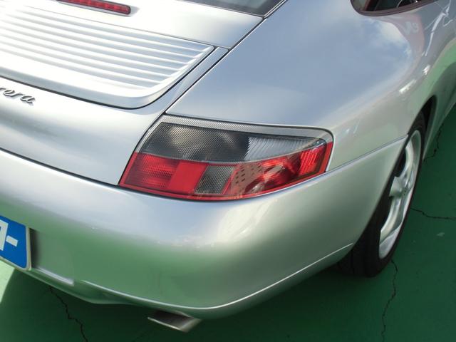 911カレラ TYPE996ティプトロニック 社外HDDナビ 可変リヤスポイラー 本革シート(34枚目)
