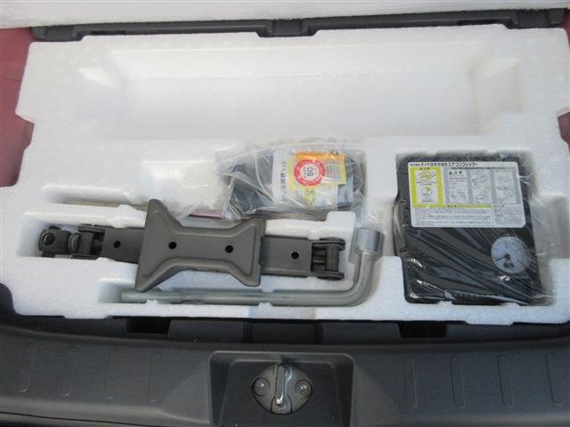 スペーシアカスタム ＸＳリミテッド　シートヒーター　ＥＴＣ　レーダーブレーキサポート　両側電動スライドドア　社外ナビ　ＴＶ　ハーフレザーシート　前後ドラレコ（6枚目）