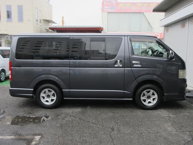 ハイエースバン ロングスーパーＧＬ　４ＷＤ　ＥＴＣ　バックカメラ　ナビ　ＴＶ　両側スライドドア　オートライト　電動格納ミラー　ＡＴ　アルミホイール　ＣＤ　ＤＶＤ再生　ミュージックプレイヤー接続可　Ｂｌｕｅｔｏｏｔｈ　エアコン　パワーステアリング（13枚目）