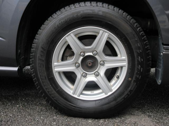 ハイエースバン ロングスーパーＧＬ　４ＷＤ　ＥＴＣ　バックカメラ　ナビ　ＴＶ　両側スライドドア　オートライト　電動格納ミラー　ＡＴ　アルミホイール　ＣＤ　ＤＶＤ再生　ミュージックプレイヤー接続可　Ｂｌｕｅｔｏｏｔｈ　エアコン　パワーステアリング（24枚目）