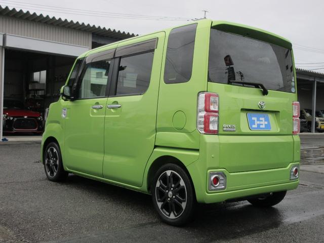 TOYOTA PIXIS MEGA G TURBO LEISURE EDITION SA II