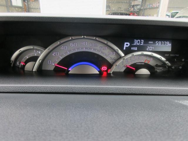 TOYOTA PIXIS MEGA G TURBO LEISURE EDITION SA II