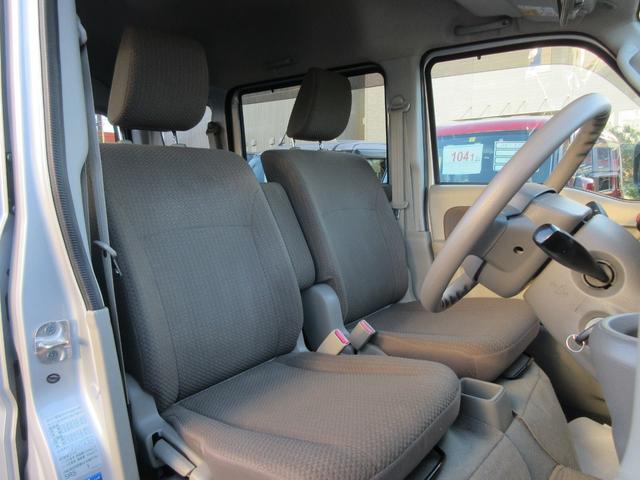 ＮＶ１００クリッパーバン ＧＸ　ＡＴ　衝突被害軽減システム　両側スライドドア　キーレスエントリー　アルミホイール　ＥＳＣ　エアコン　パワーステアリング　パワーウィンドウ（9枚目）