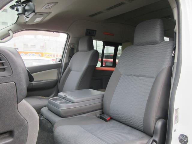 NV350キャラバンバン 福祉車輌 バックカメラ スライドドア 電動格納ミラー AT CD エアコン パワーウィンドウ 運転席エアバッグ 助手席エアバッグ(40枚目)